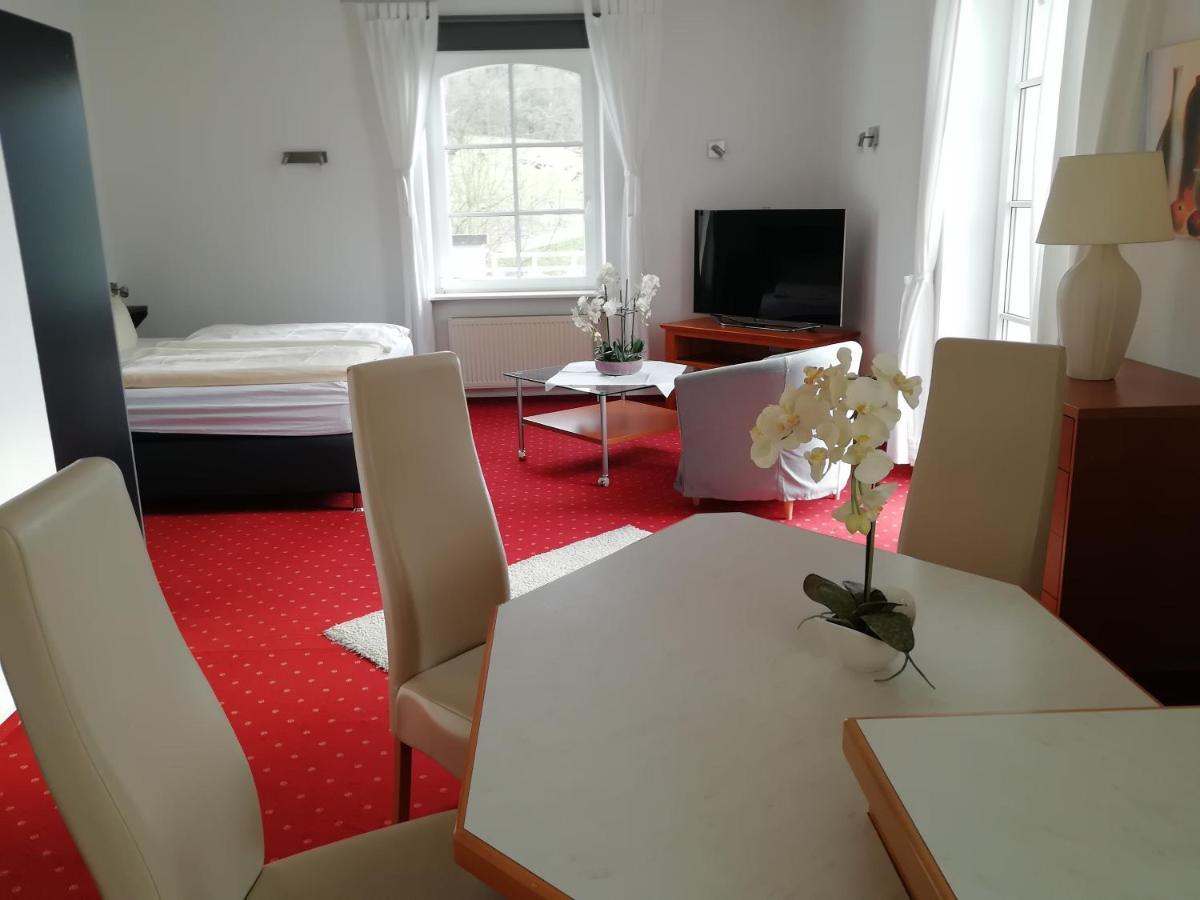 Waldhotel Forsthaus Remstecken Кобленц Экстерьер фото